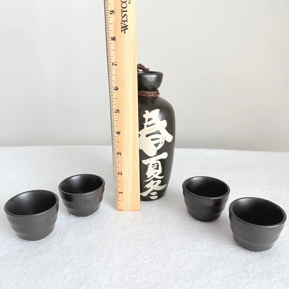 Japanese Sake Set Ceramic Black White Kanji Calligraphy 5pc Tokkuri 4 Cups